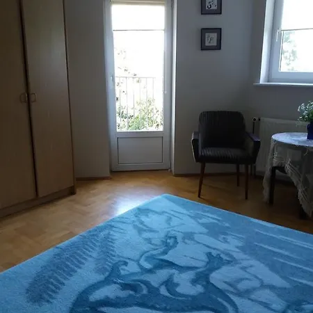 Haus Am Fluss 度假居 波莫瑞地区卡缅